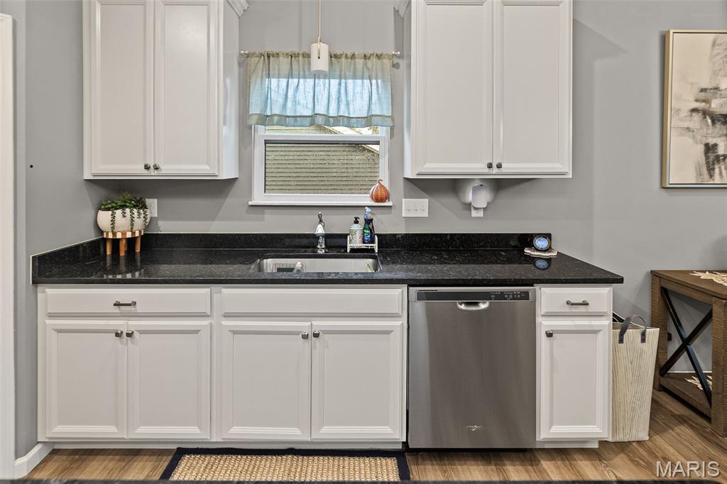 7990 Sonora Ridge Caseyville, IL 62232 - Photo 12 of 41