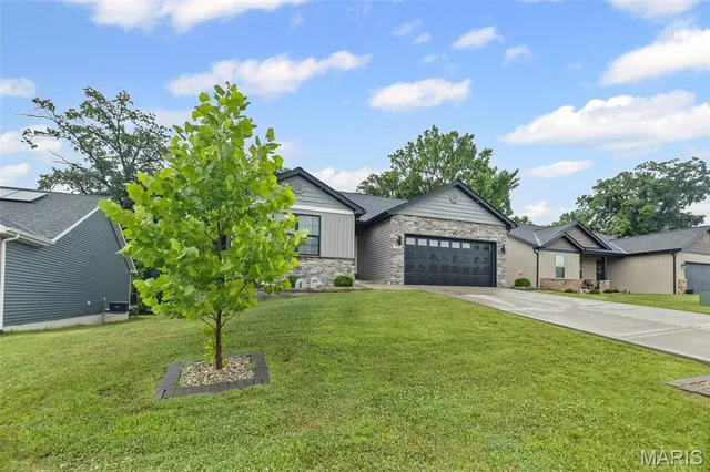 $399,900 | 7990 Sonora Ridge, Caseyville, IL 62232