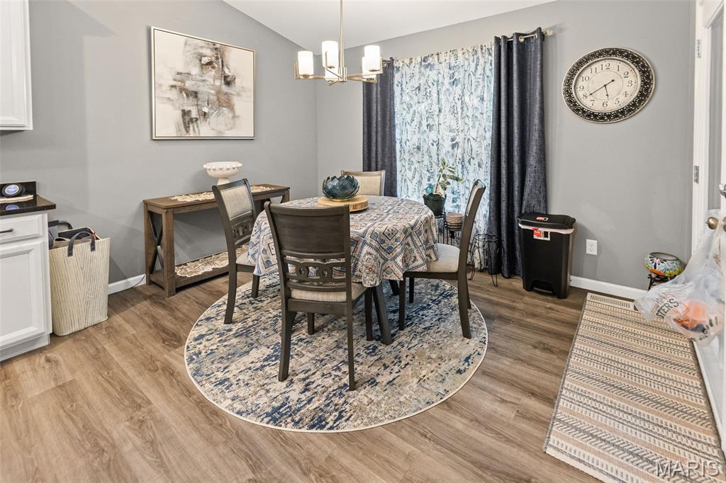 7990 Sonora Ridge Caseyville, IL 62232 - Photo 9 of 41