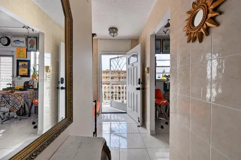 $195,000 | 610 Northeast 12th Avenue, Unit 602, Hallandale Beach, FL 33009