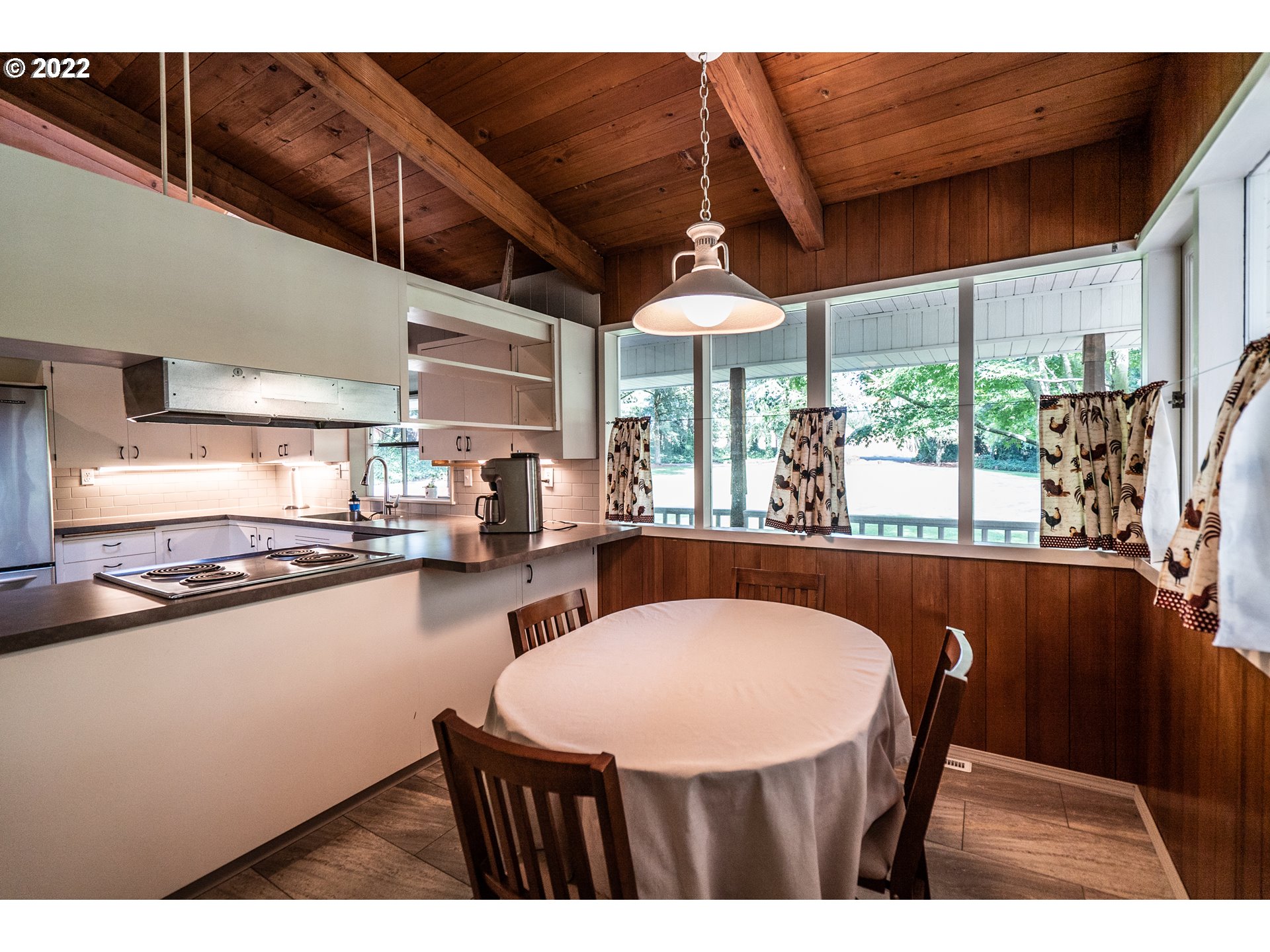 23855 Southwest Boones Ferry Road Tualatin, OR 97062 - Photo 8 of 31 Gallery Image 8