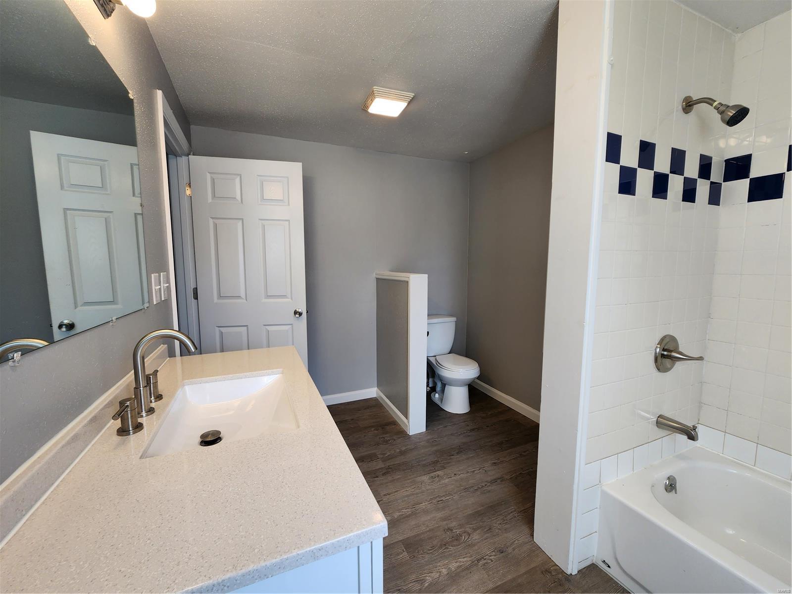 1640 Seminary Street Alton, IL 62002 - Photo 7 of 25 Gallery Image 7