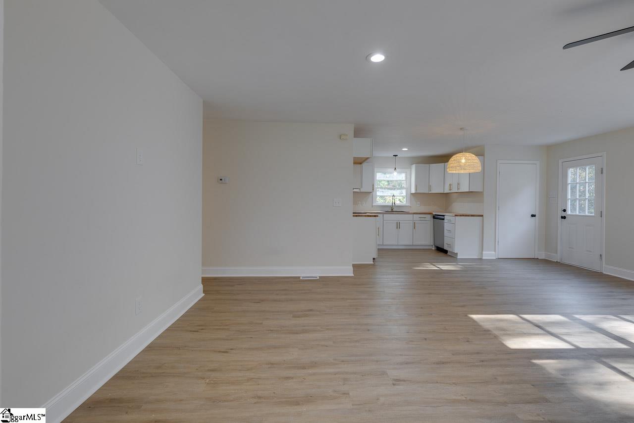 24 Springbrook Court Spartanburg, SC 29301 - Photo 14 of 29