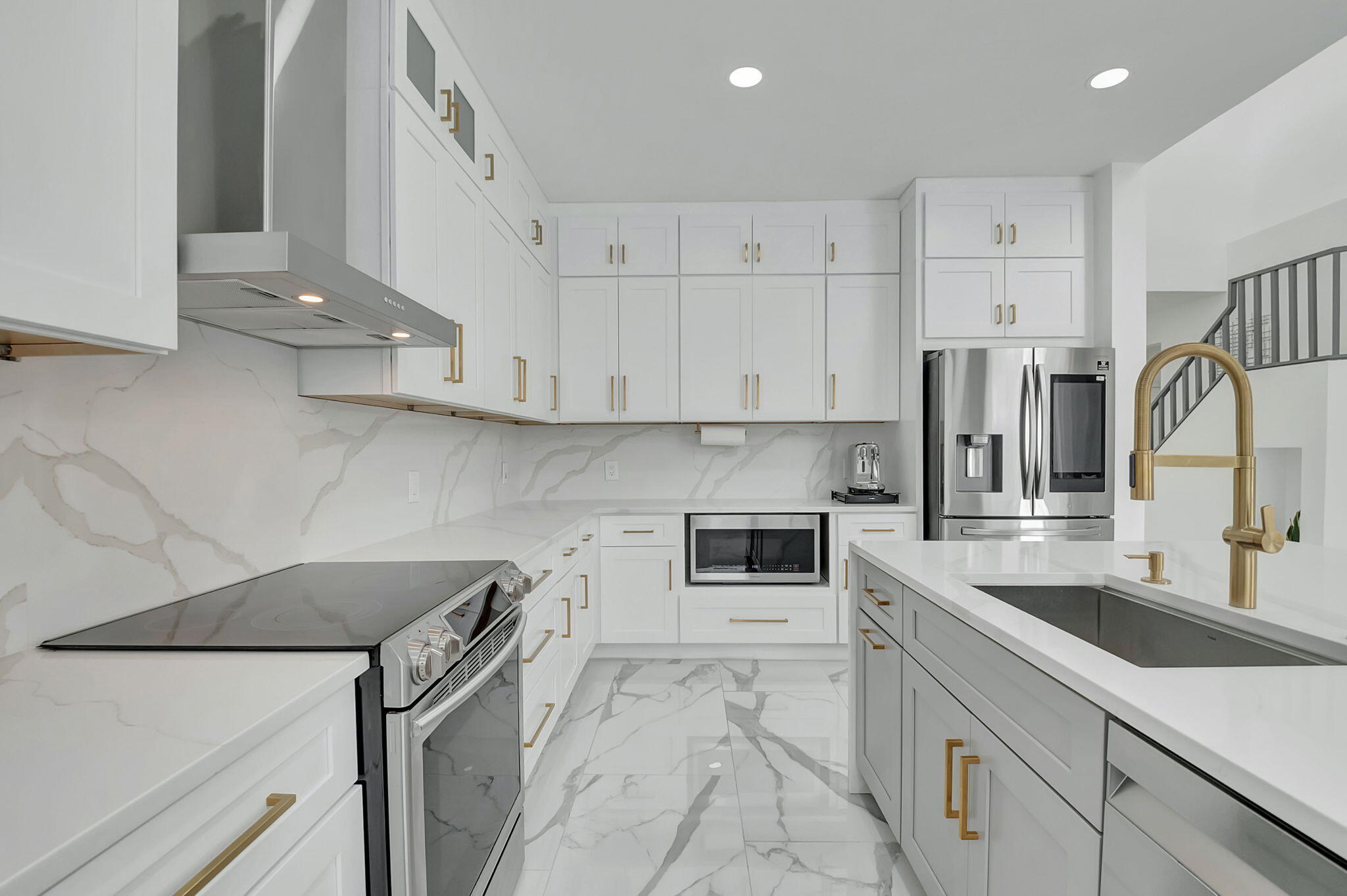 10872 Tamoron Lane Boca Raton, FL 33498 - Photo 17 of 78 23-web-or-mls-DSC_8554