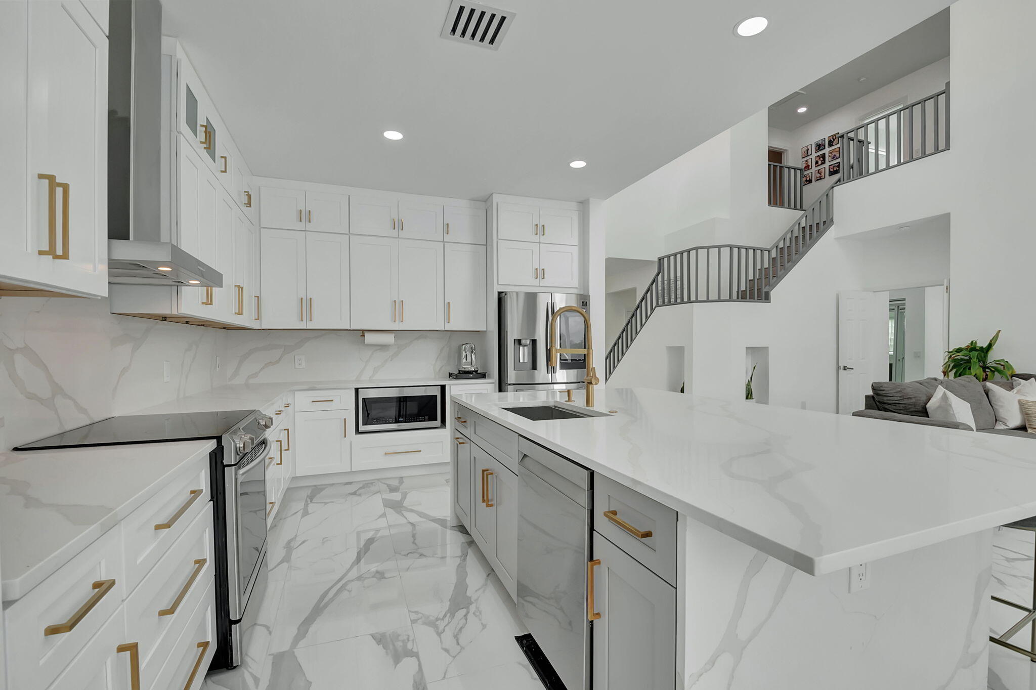 10872 Tamoron Lane Boca Raton, FL 33498 - Photo 21 of 78 22-web-or-mls-DSC_8549