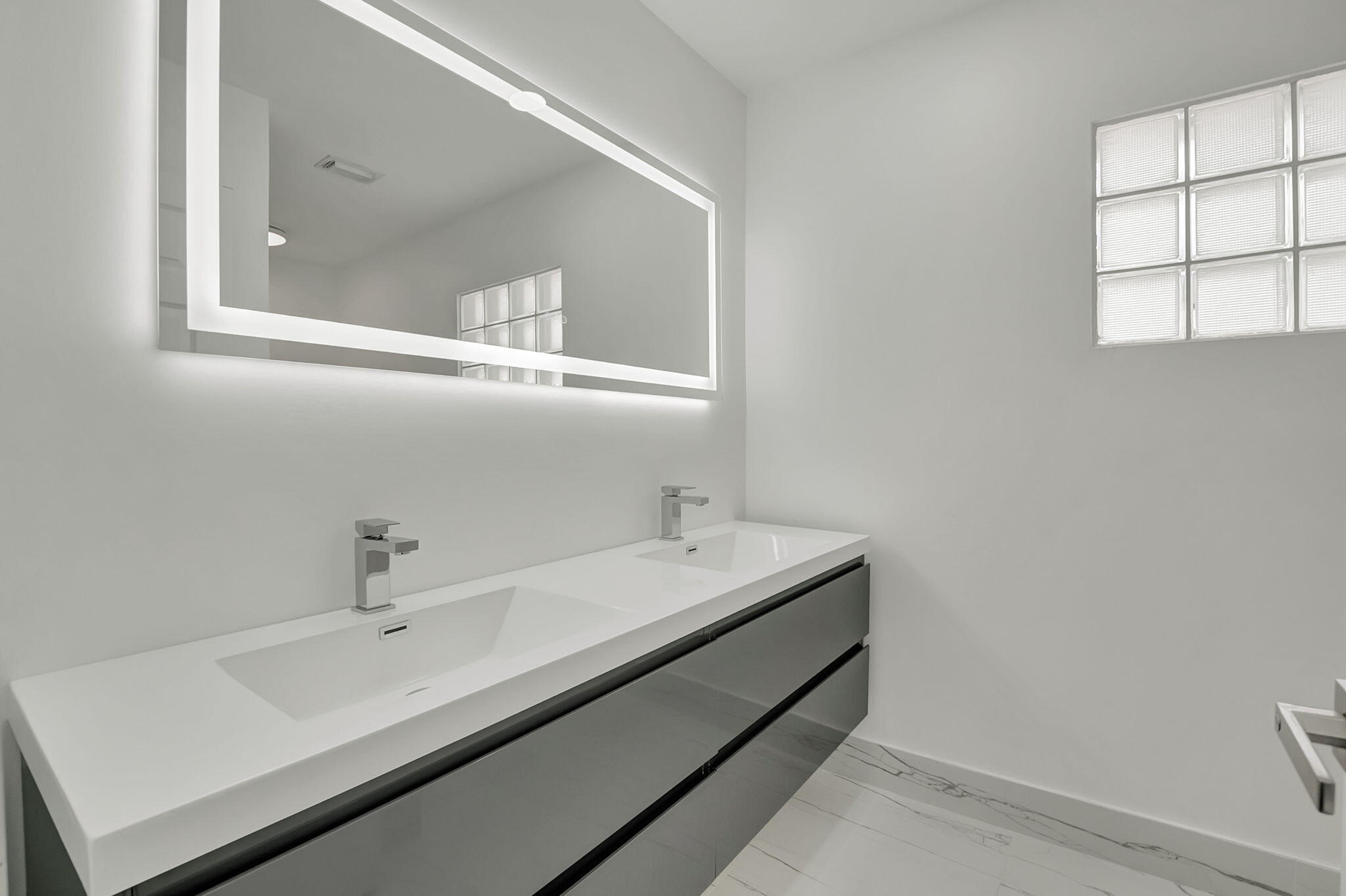 10872 Tamoron Lane Boca Raton, FL 33498 - Photo 38 of 78 39-web-or-mls-DSC_8694