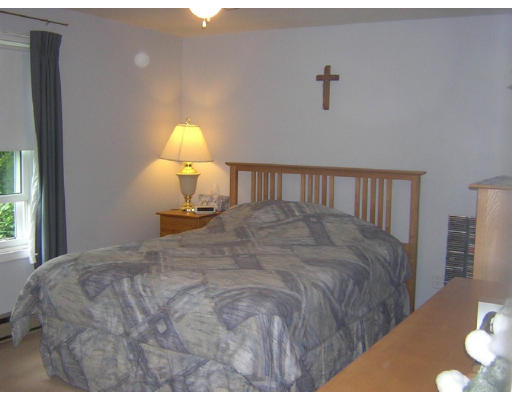 66 Gale Road Charlton, MA 01507 - Photo 10 of 15