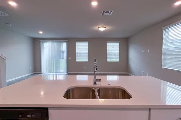 $2,150 | Undisclosed Address, Davenport, FL 33896