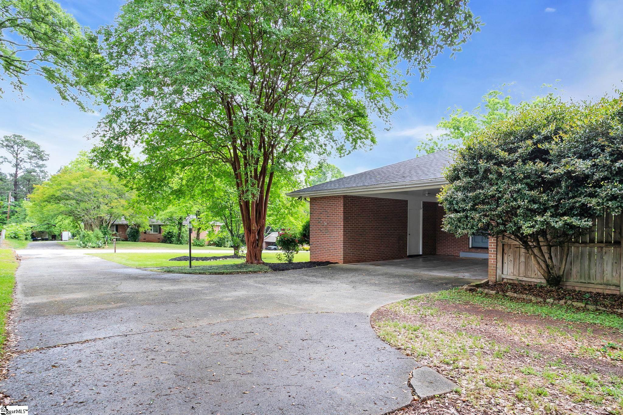 213 Timber Lane Anderson, SC 29621 - Photo 4 of 50
