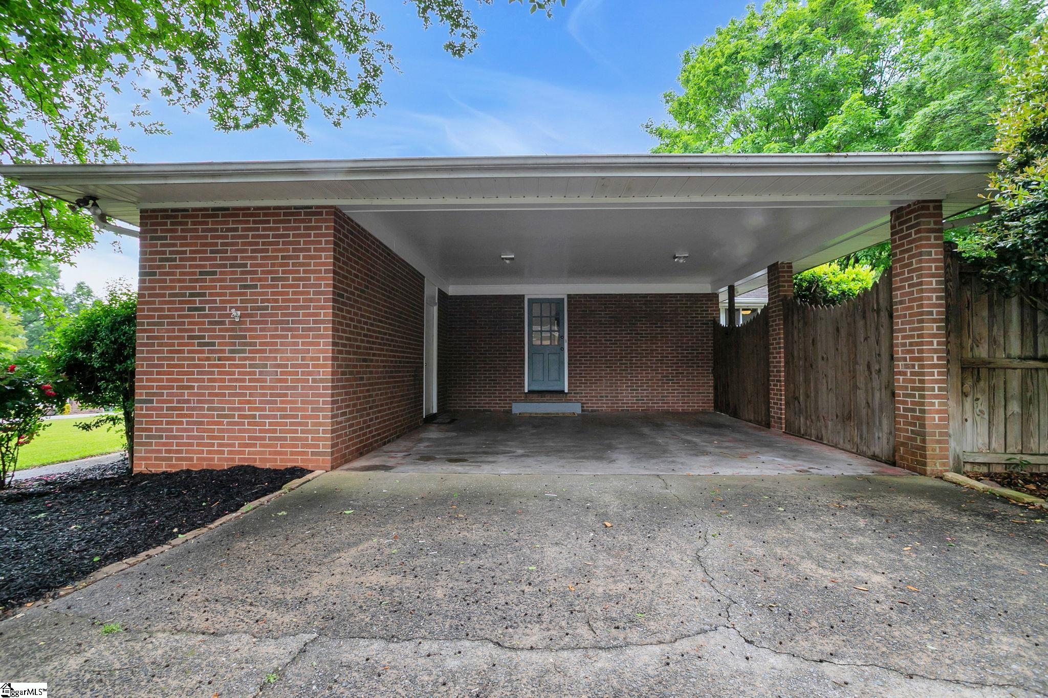 213 Timber Lane Anderson, SC 29621 - Photo 5 of 50