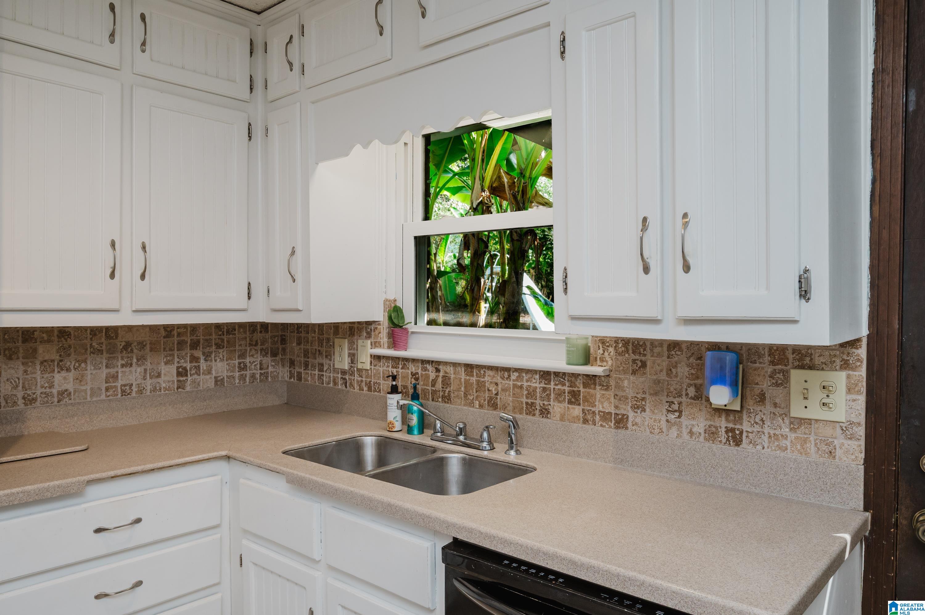 1807 Apache Way Alabaster, AL 35007 - Photo 22 of 51