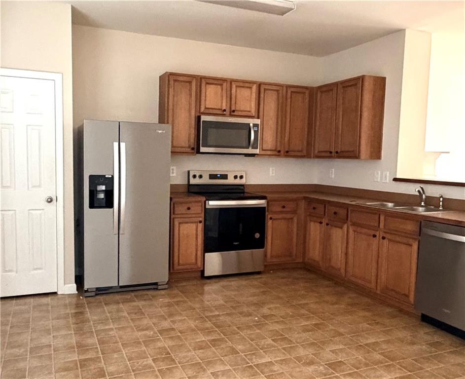 2106 Meadow Peak Road Duluth, GA 30097 - Photo 4 of 23