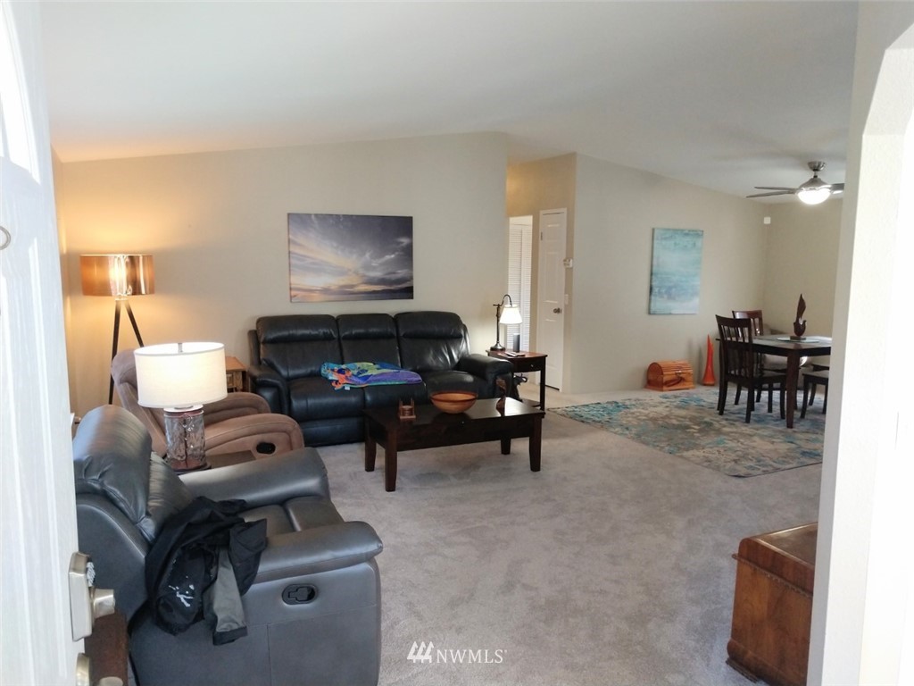 228 Silkey Road Aberdeen, WA 98520 - Photo 2 of 13 Gallery Image 2