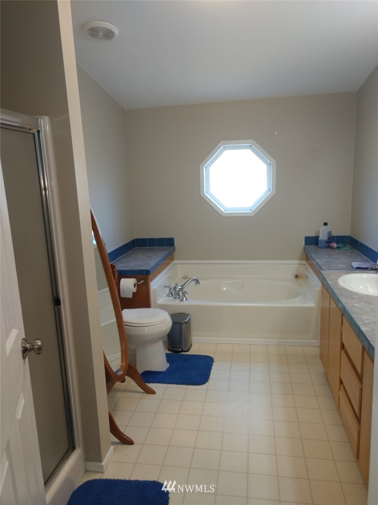 228 Silkey Road Aberdeen, WA 98520 - Photo 10 of 13 Gallery Image 10