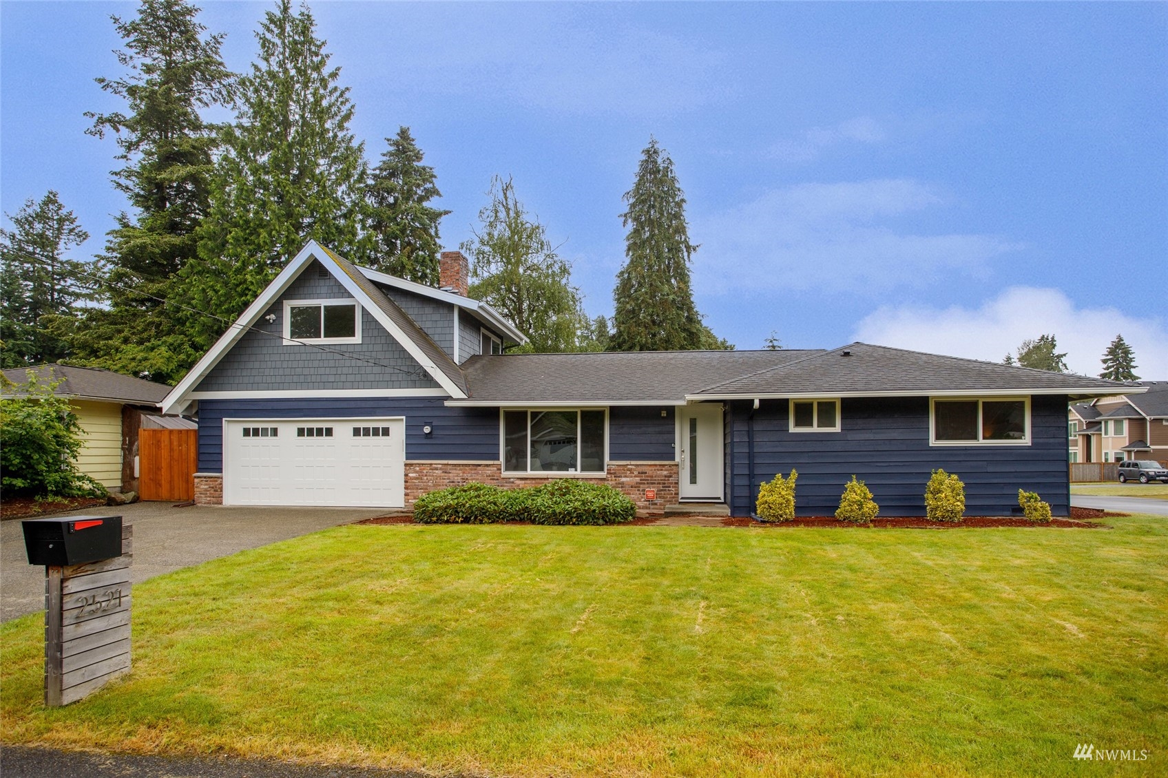 2521 Whitman Court Northeast Renton, WA 98059 - Photo 29 of 29 Gallery Image 29
