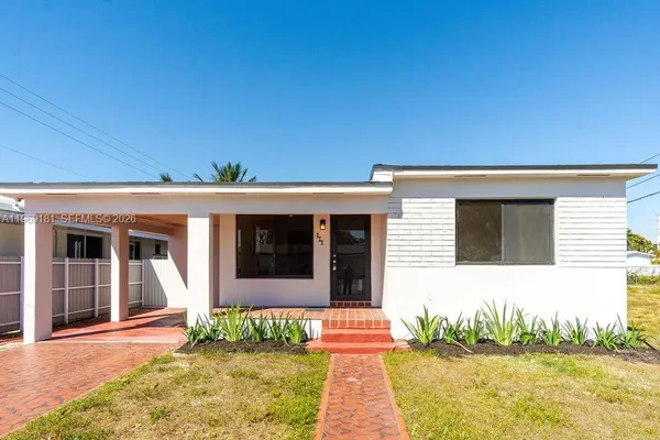 $575,000 | 415 East 52nd Street, Hialeah, FL 33013