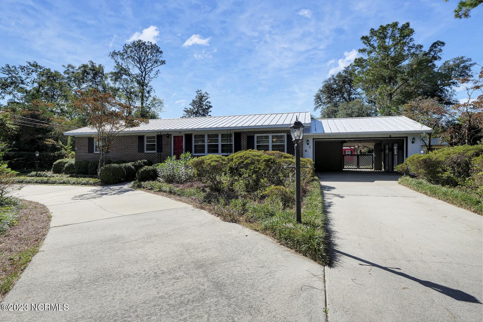 5336 Andover Road Wilmington, NC 28403 - Photo 2 of 33 P4688511 (Large)