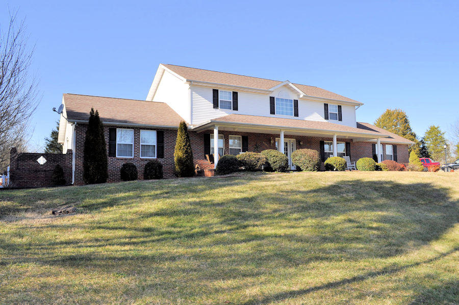 5640 Dearing Road Talbott, TN 37877 - Photo 2 of 40 f5