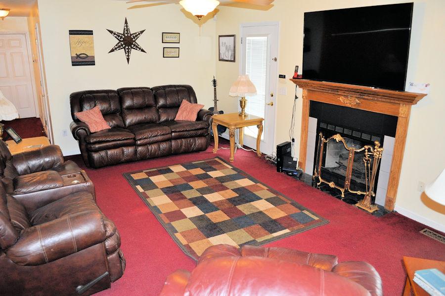 5640 Dearing Road Talbott, TN 37877 - Photo 17 of 40 living room3
