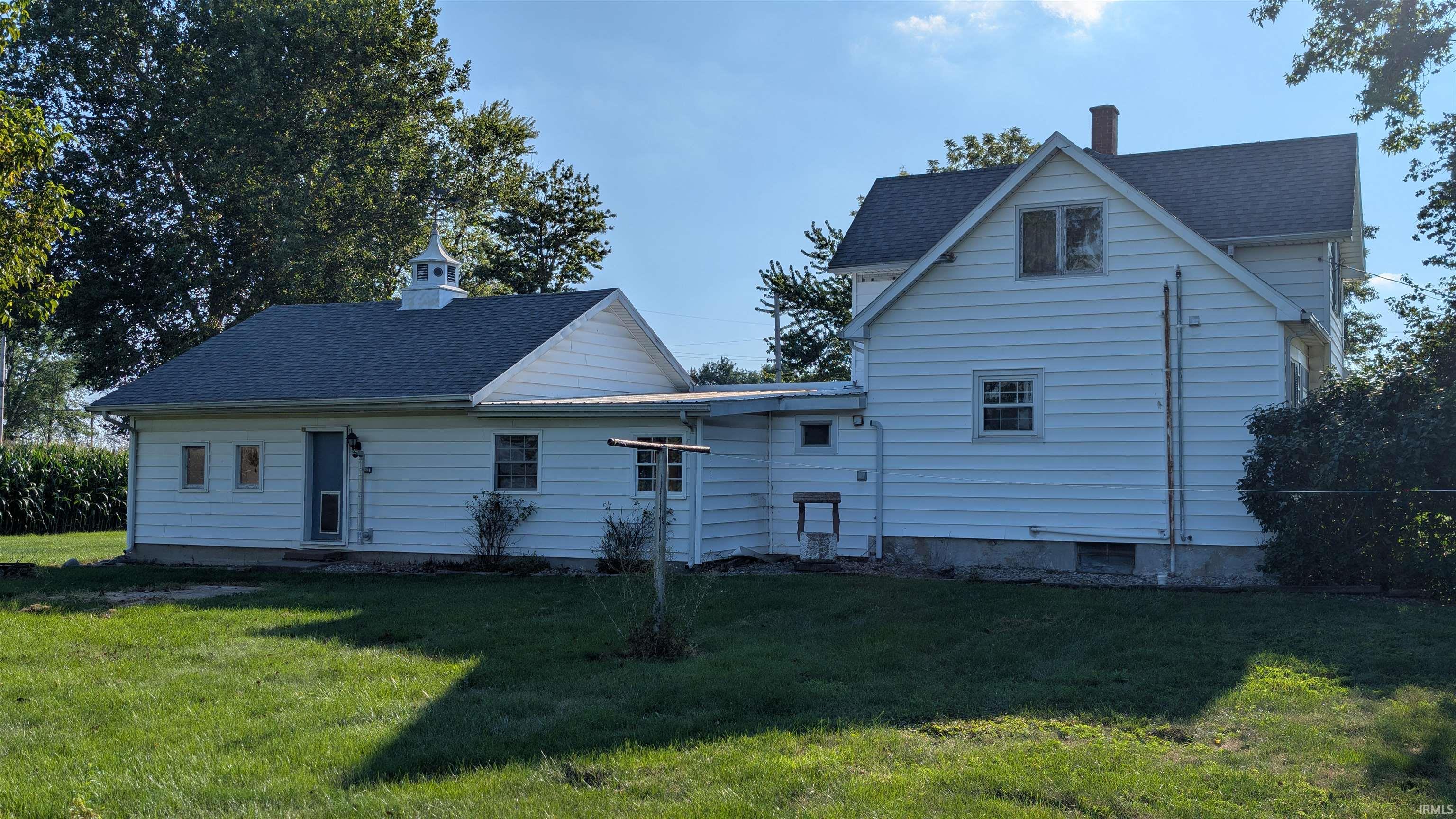 7107 Ternet Road Monroeville, IN 46773 - Photo 3 of 28