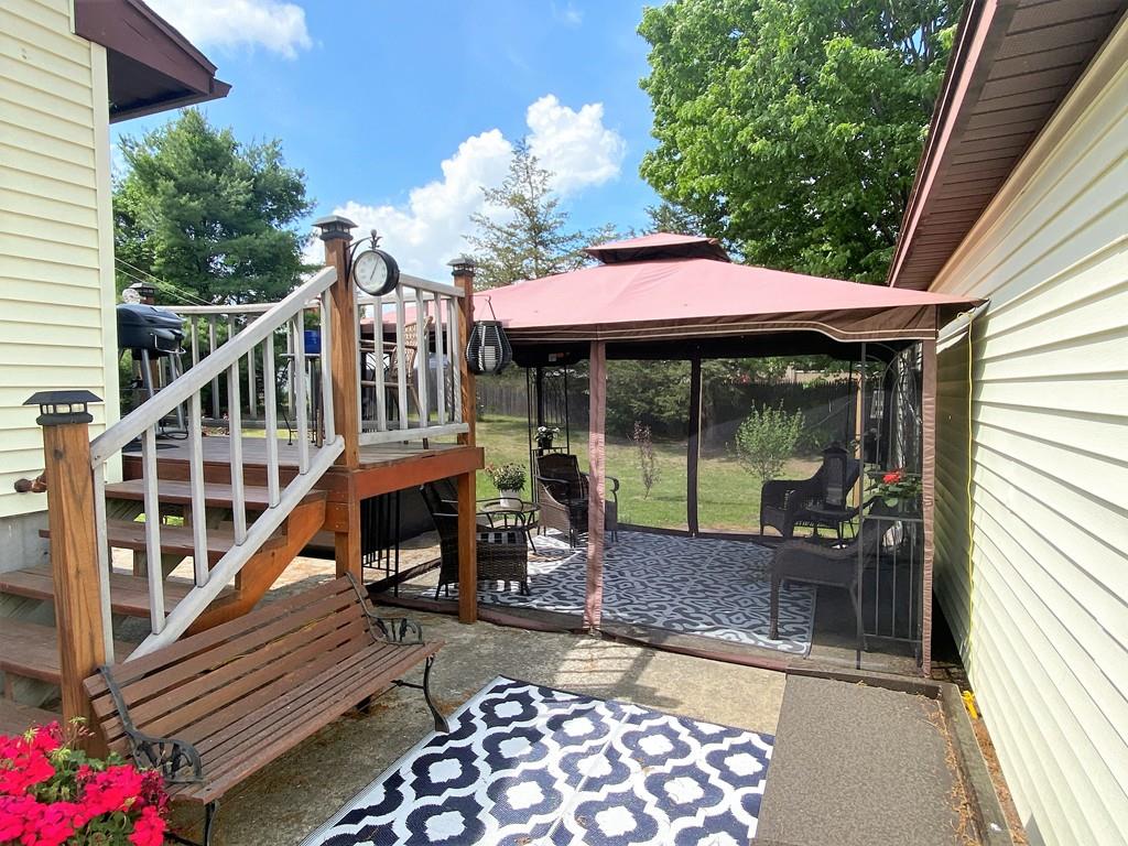 227 Turnpike Road Montague, MA 01376 - Photo 6 of 30