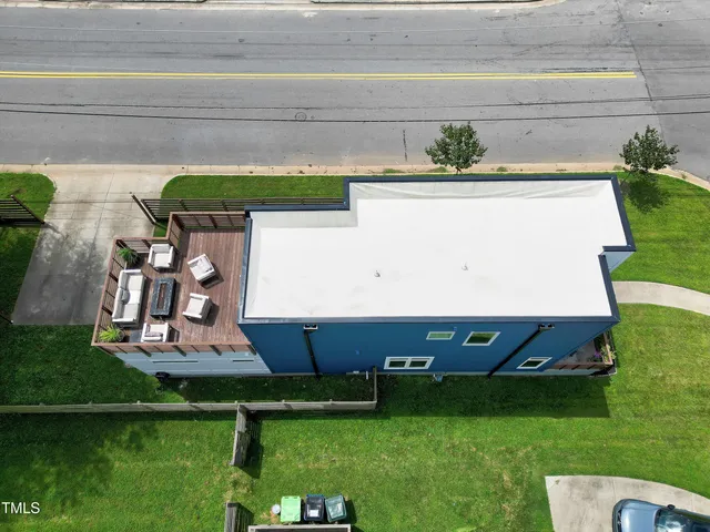 a view of a house with a small space