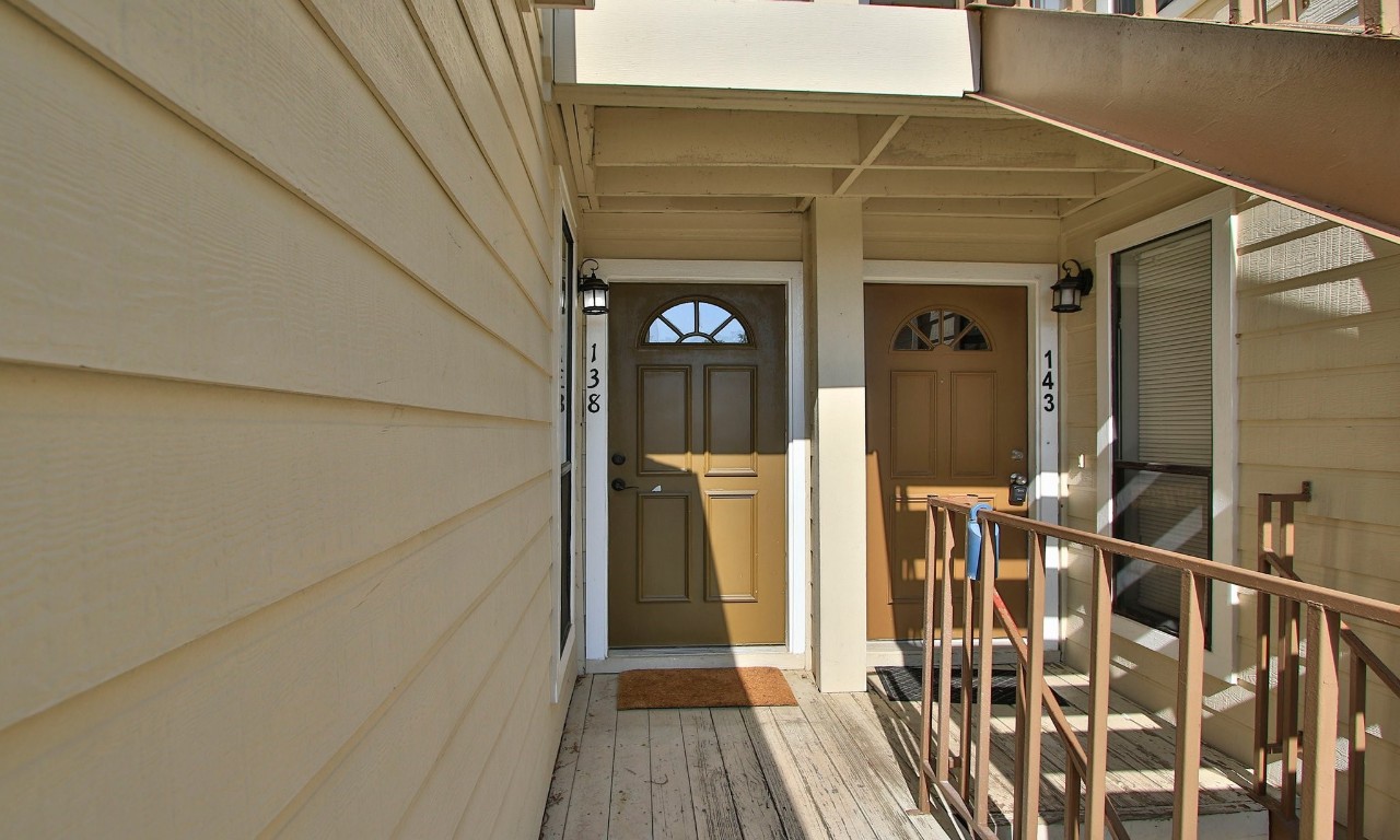 3500 Tangle Brush Drive, Unit 138 Spring, TX 77381 - Photo 4 of 28 Please note that exterior maintenance, water, hot water, sewer, trash pickup, and exterior insurance are covered by the HOA monthly fees. Exterior maintenance includes grounds keeping, roof repair/replacement, siding repair, siding paint, and decking maintenance/repair; An H06 insurance policy covering "walls in" will be required.