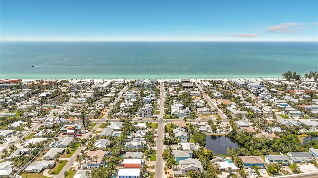 307 68th Street Holmes Beach, FL 34217 - Photo 4 of 67