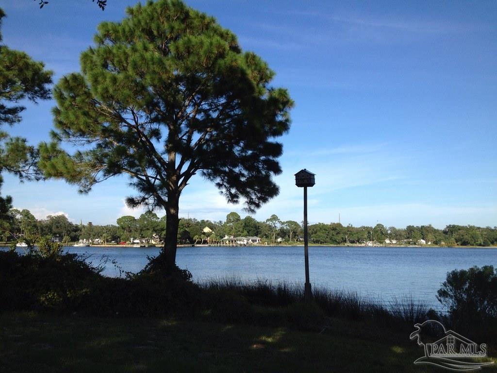 327 Gibbs Road Pensacola, FL 32507 - Photo 41 of 44 Gallery Image 41
