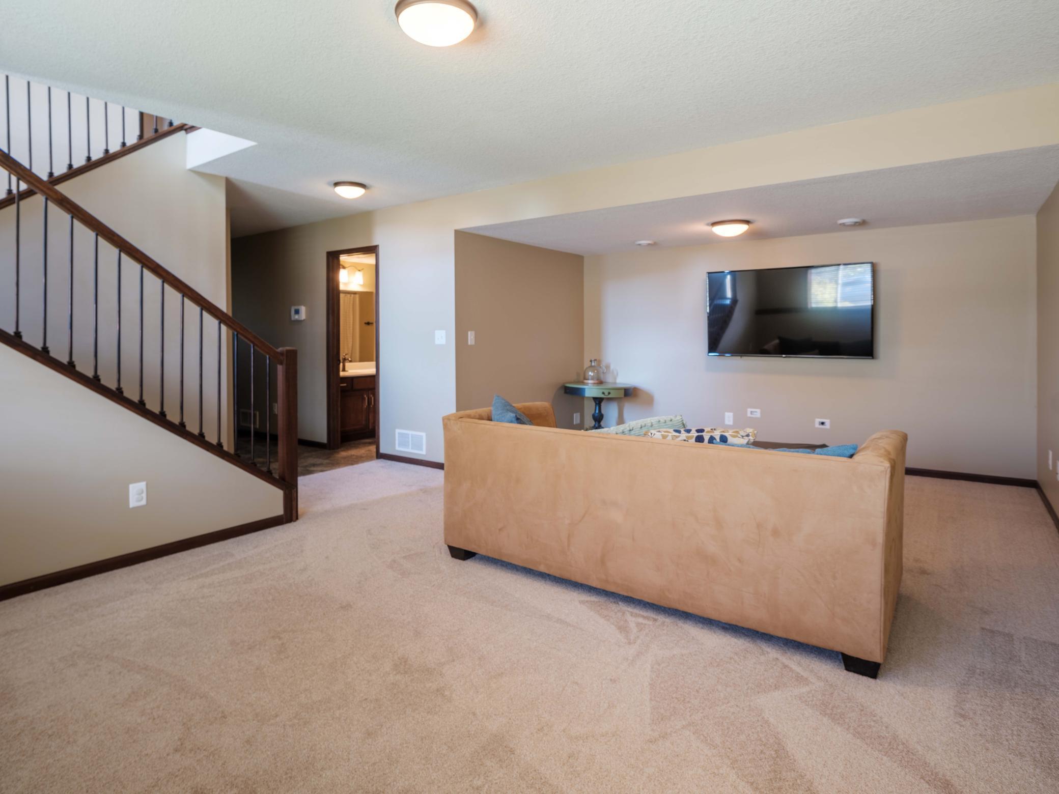 5311 Ridgeway Road Northwest Rochester, MN 55901 - Photo 22 of 34