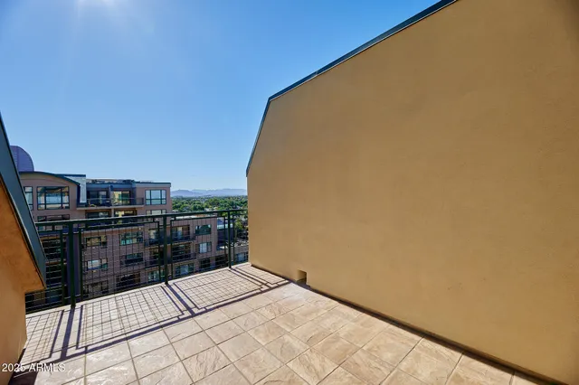 $469,900 | 17 West Vernon Avenue, Unit 621, Phoenix, AZ 85003