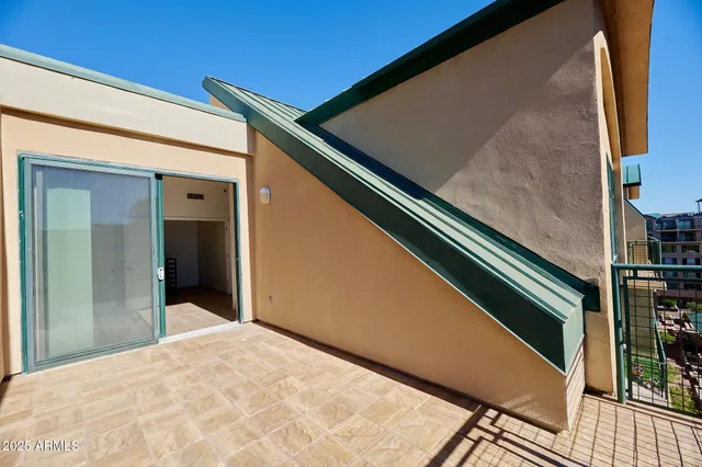 $469,900 | 17 West Vernon Avenue, Unit 621, Phoenix, AZ 85003