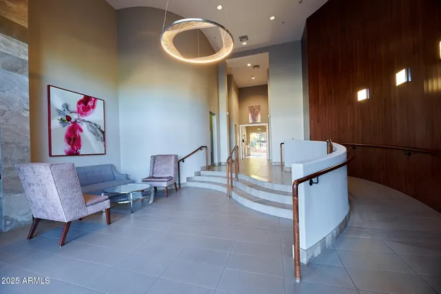 $469,900 | 17 West Vernon Avenue, Unit 621, Phoenix, AZ 85003