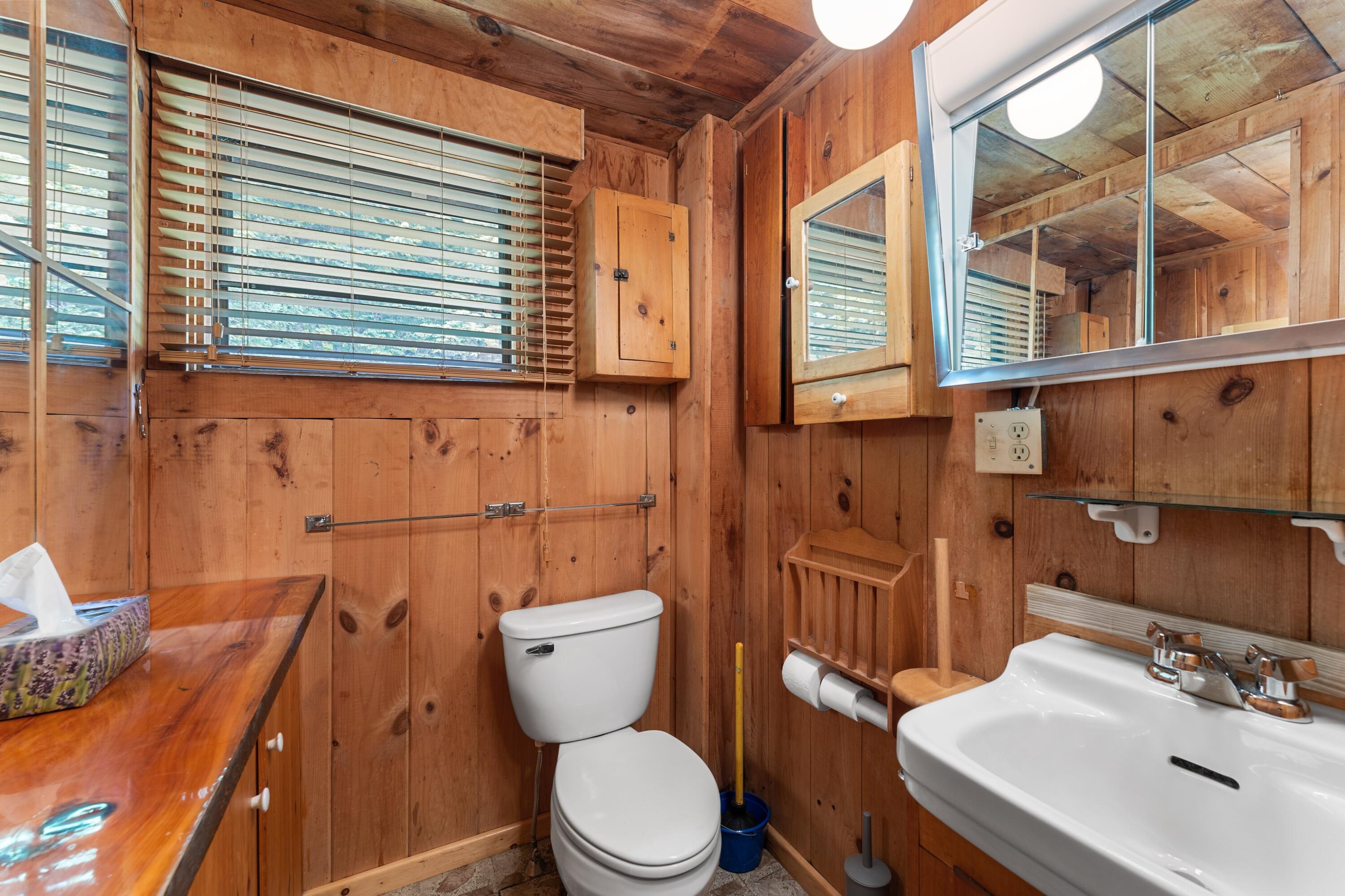 76 Colony Road Belgrade, ME 04917 - Photo 18 of 36 DSC09446