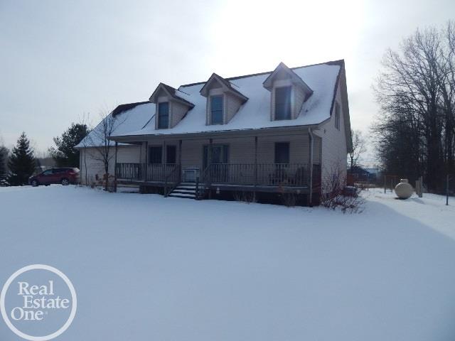 8250 Hough Road Almont, MI 48003 - Photo 1 of 43 50004003.JPG