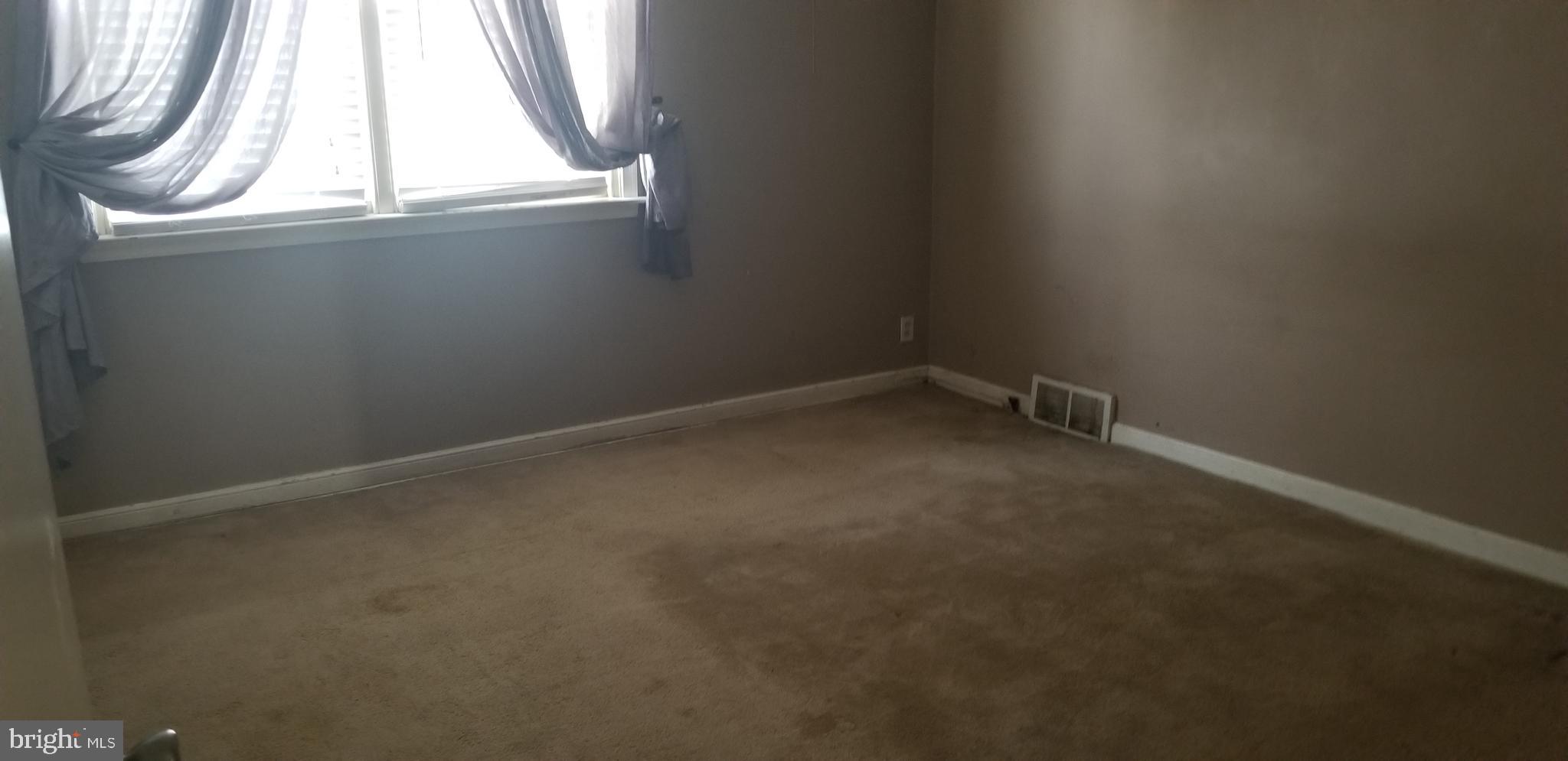 3306 Fordham Road Philadelphia, PA 19114 - Photo 17 of 27 Master Bdrm, Great space