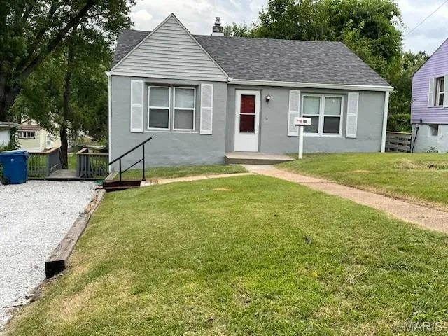 $1,295 | 338 La Motte Lane, Ferguson, MO 63135