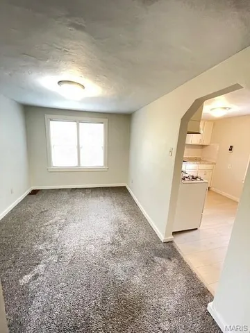 $1,295 | 338 La Motte Lane, Ferguson, MO 63135