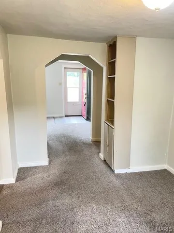 $1,295 | 338 La Motte Lane, Ferguson, MO 63135