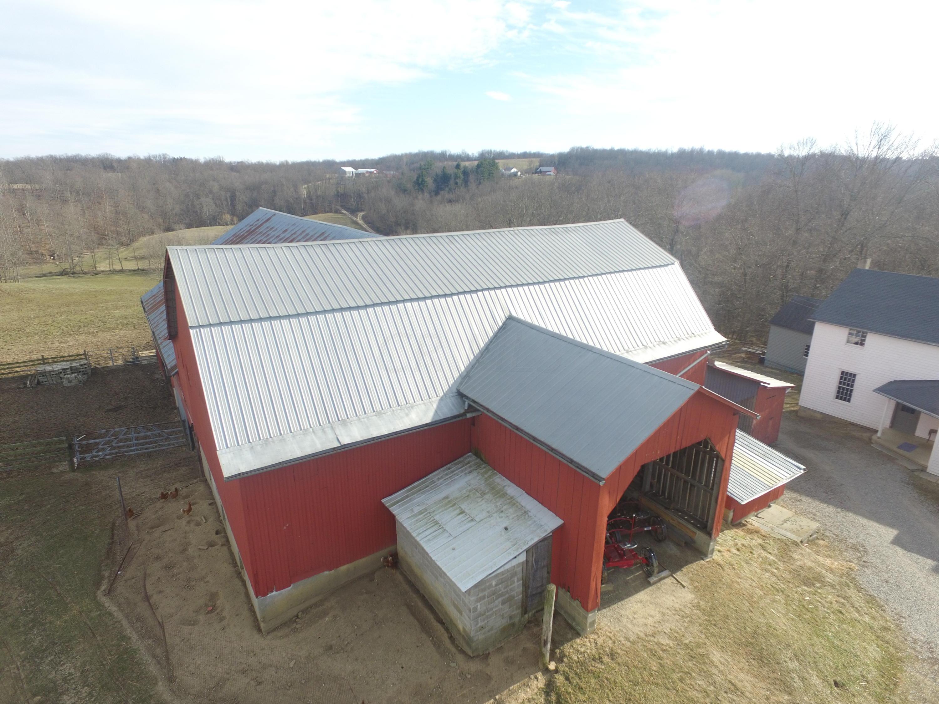 2210 West Point Road Southeast Lancaster, OH 43130 - Photo 2 of 25