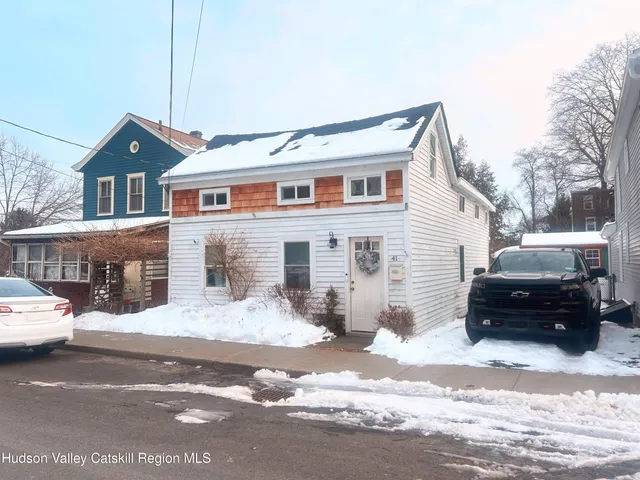 $295,000 | 41 North Franklin Street, Athens, NY 12015