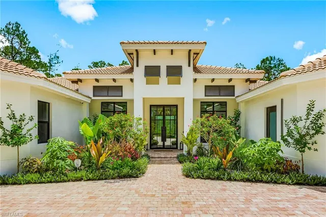 $15,000 | 618 31st Street Northwest, Naples, FL 34117