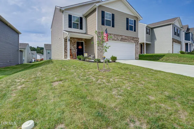 $269,900 | 1113 Aspen Terrace, Greeneville, TN 37745