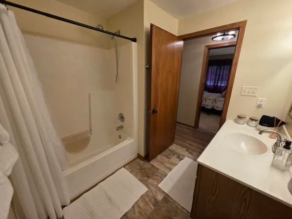 $509,900 | 262 Highland Road, Harbor Springs, MI 49740