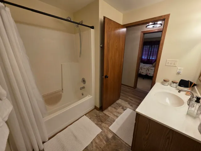 $509,900 | 262 Highland Road, Harbor Springs, MI 49740