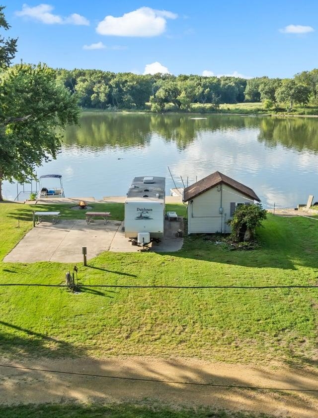 1246 North River Road Byron, IL 61010 - Photo 5 of 19 Gallery Image 5