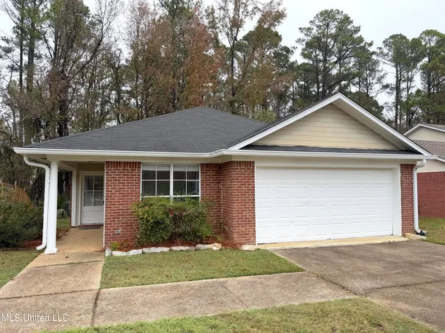 $1,800 | 1002 Brashears Point, Ridgeland, MS 39157