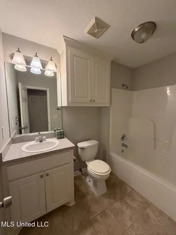 $1,800 | 1002 Brashears Point, Ridgeland, MS 39157