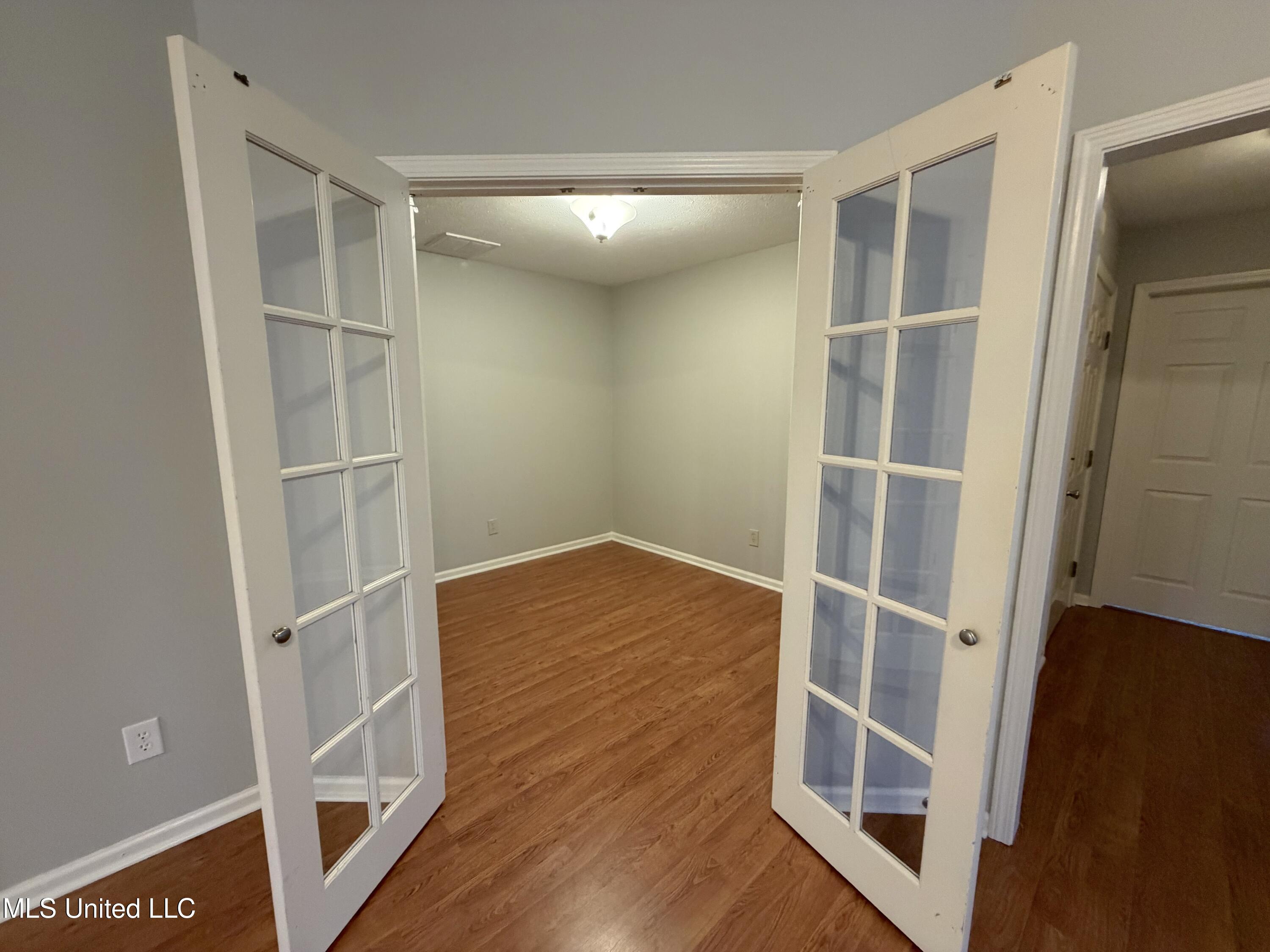 1002 Brashears Point Ridgeland, MS 39157 - Photo 6 of 22 IMG_6318