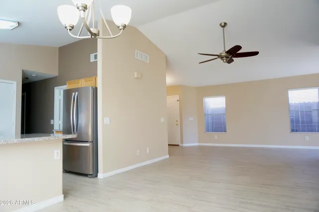 $2,350 | 3033 East Hononegh Drive, Phoenix, AZ 85050